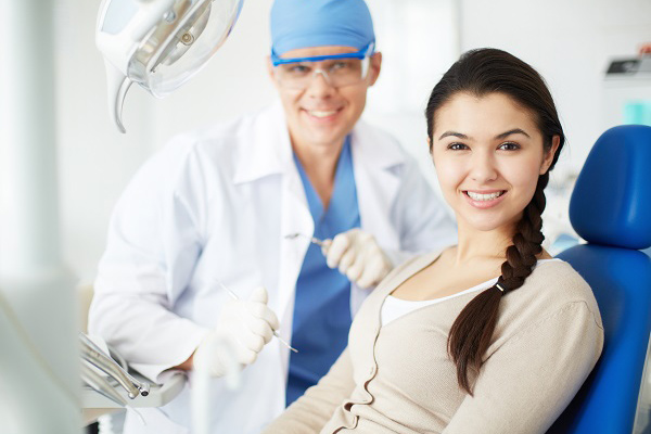 Talking To Your General Dentist About Dental Implants